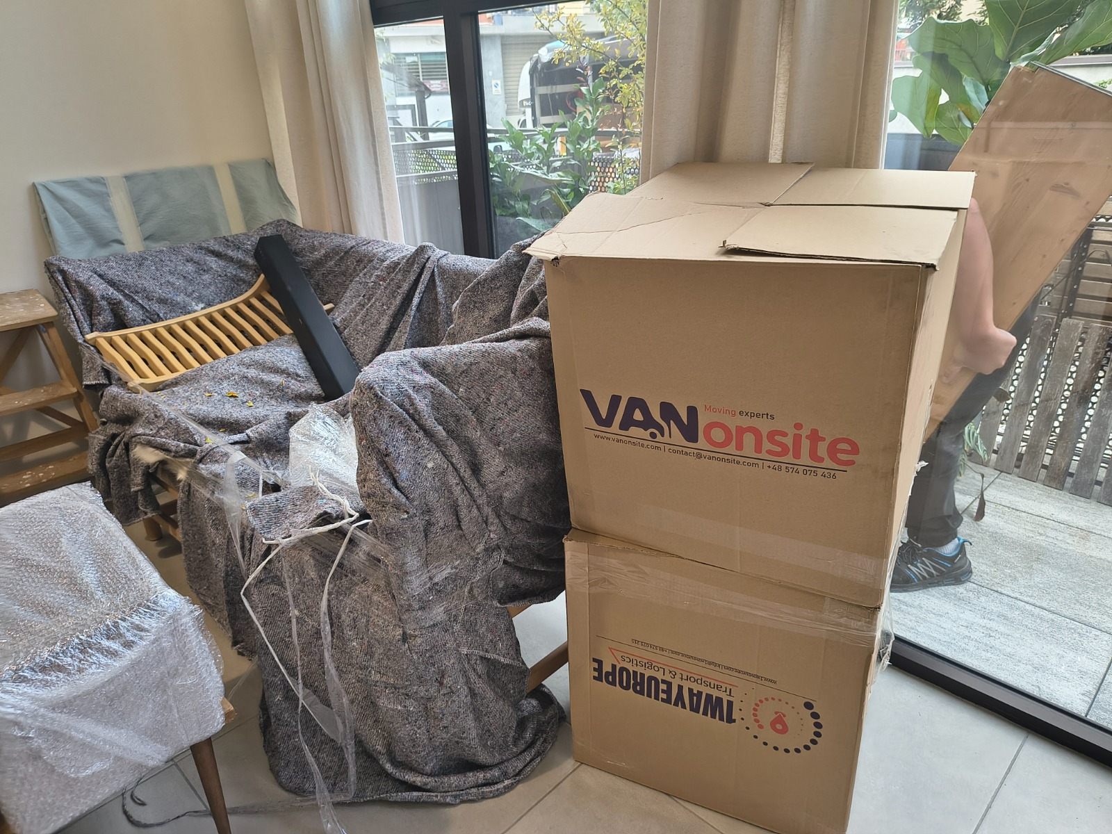 Real European project supporting White glove delivery service.